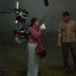 Awi Suryadi Instagram - No easy nights on the set of @kisahtanahjawa_md @kisahtanahjawa Pocong Gundul. @devamahenra @delladartyan @iwaktherockfish did everything with a smile 🙏 MASIH TAYANG DI BIOSKOP SEKARANG!
