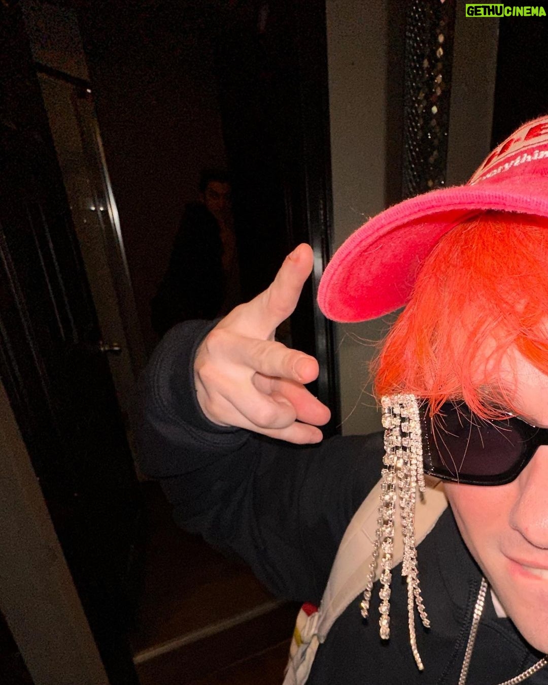 Awsten Knight Instagram - WATERPARKS ON WHEELS AROUND AMERICA PLAYING THEIR BEST ALBUM YET 🔴 WHAT WILL THEY DO NEXT
