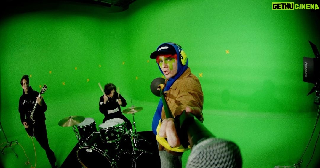 Awsten Knight Instagram - OKAY SO WHICH MUSIC VIDEO IS BETTER? GREEN SCREEN OR THE ORIGINAL? LOSING VIDEO GETS DELETED AT THE END OF THE DAY, VOTE NOW NERD