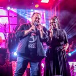 Axel Instagram - O prazer e honra que é para mim pisar o palco do lado da @nethynhabardooficial e ainda por cima cantando uma composição e letra da @vanessinha_pg que vai ser lançada nas próximas semanas. Maruim foi a primeira de milhares de oportunidades para o Brasil e o Mundo poderem escutar ao Vivo a força da natureza que é esta Sergipana. Orgulho!!! #axel #nethynhabardo