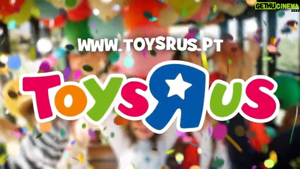 Axel Instagram - 🎉NOVA Campanha de publicidade da ToysRUs Portugal na TV e web (Carnaval 2024). Que voz bonita e gostosa ;) ❤️ #axelo #axel40 #toysrusportugal Florianópolis, Santa Catarina