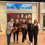 Axel Instagram - Axel está a celebrar 40 anos de carreira e veio ao programa apresentar o novo trabalho: Axel 40. 👏🏼 📸 @mbritesphotos RTP1 - Programa Praça da Alegria - Ao Vivo!
