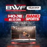 Axel Instagram - Hoje, 🇧🇷 22.30h (🇵🇹 00.30h) estarei na apresentação e comentários na @bandsports com a @bwfbrazil . Junto com o @amaralnarede e o @renatodias298 levaremos toda a magia e a espetacularidade da luta livre aos ecrãs brasileiros. Estamos à vossa espera! Ah...o @jpegson_ também está no programa. Nem tudo é perfeito. Mas vida que segue... (❤️) !