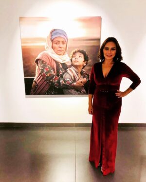 Ayça Bingöl Instagram - Müslüm galası için bu şahane elbiseyi bana tasarlayan sevgili @lemelanj çok teşekkürler❤️