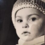 Ayça Bingöl Instagram – Dün yapamadığım # tbt yi bugün yaparım… 1976…minik ben❤️