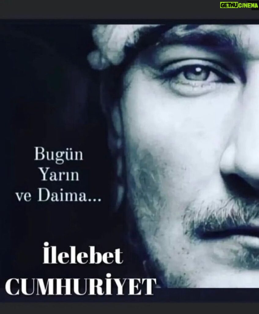 Ayça Bingöl Instagram - 29 Ekim Cumhuriyet Bayramımız kutlu olsun 🇹🇷