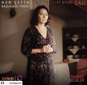 Ayça Bingöl Instagram - İyi seyirler 💫