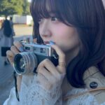 Aya Yamane Instagram - フォトエッセイ『山根綺のほんとのところ。』 受注販売受付終了まであと2日！ この機会に是非お求めください📘📷✨ #フォトエッセイ #ほんとのところ #声優 #山根綺 赤レンガ倉庫 横浜