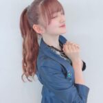 Aya Yamane Instagram - シーズの新しい衣装、 ｢シャンドゥ・ヴォーギン」も着慣れてきました✨ 素材も軽くてとっても踊りやすくて涼しくて、 さらに宝石の装飾も細かくついているのです💎 美琴の衣装はいつもかっこよくて好きなテイストなので テンション高めであります。ハッピー🫶🏻❤︎ それにしても、ステージ裏もとてつもなく広かった...！！！！！！ #アイマス #アイドルマスター #合同ライブ #シャニマス #シャイニーカラーズ #緋田美琴 #東京ドーム