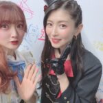 Aya Yamane Instagram - こちらは17周年衣装と、 一緒に撮ってくださった他マスのみなさま🥰 本当に優しいあたたかい先輩方で、 出会えて幸せであります。。 ありがとうございました！！ #idolmaster #アイマス #合同ライブ #アイドルマスター #シャニマス #シャイニーカラーズ #緋田美琴 #東京ドーム