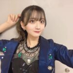 Aya Yamane Instagram - CANVAS05〜08発売記念イベント　 ありがとうございました！ 久しぶりのリリイベ、新曲、緊張したな〜！！ 裏でも楽しいことがたくさんあって、良い一日でした✨ 次は6thツアー🌸大阪城ホールもKアリーナも初めての景色なのでとても楽しみです。最高を出せるように、頑張ります💪🏻 またね！ #シャニマス #リリイベ #緋田美琴 #シーズ