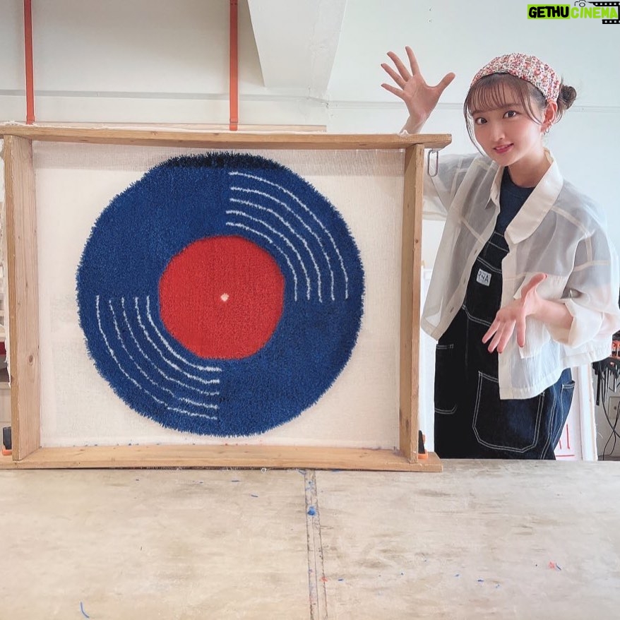 Aya Yamane Instagram - タフティングスタジオKEKEさんにて ラグを作りました! YAYA ROOMに新しく仲間入りします🥰 動画でも出てくるのを是非お楽しみに...❤︎ #YAYARECORDS #声優 #youtube #山根綺
