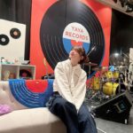 Aya Yamane Instagram – 最後に、この”ROOM 404″を一緒に作ってくださったスタッフの皆様、本当にありがとうございました!
あたたかいYAYA RECORDSチームが大好きです。
素敵な舞台を作ってくださって、最高に可愛くしてくださって、ずっと側で見守ってくださって、一緒に笑ってくださって、心から感謝しています。
当たり前のことなんて何一つ無くて、
今までずっと自分はこんなに幸せで良いのかなって思っていたんですけど
大好きな皆さんと新しい自分と一緒に、必ず夢の舞台に行きます!
もっともっと上手くなって、沢山の人の心を動かせるようになります!
精一杯頑張りますので、これからもよろしくお願いします!
いっぱい泣いちゃったけど、昨日は全部嬉しい涙でした。
世界一の幸せ者だ。
本当に本当にありがとうございました!🌸
#YAYARECORDS #ROOM404
