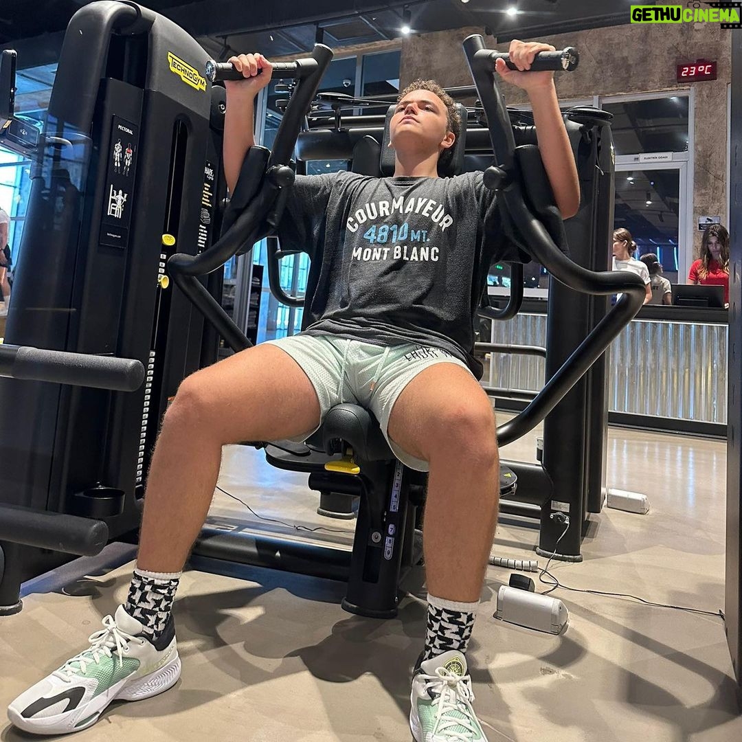 Aybars Kartal Özson - 11.8K Likes - 🎗️🧩