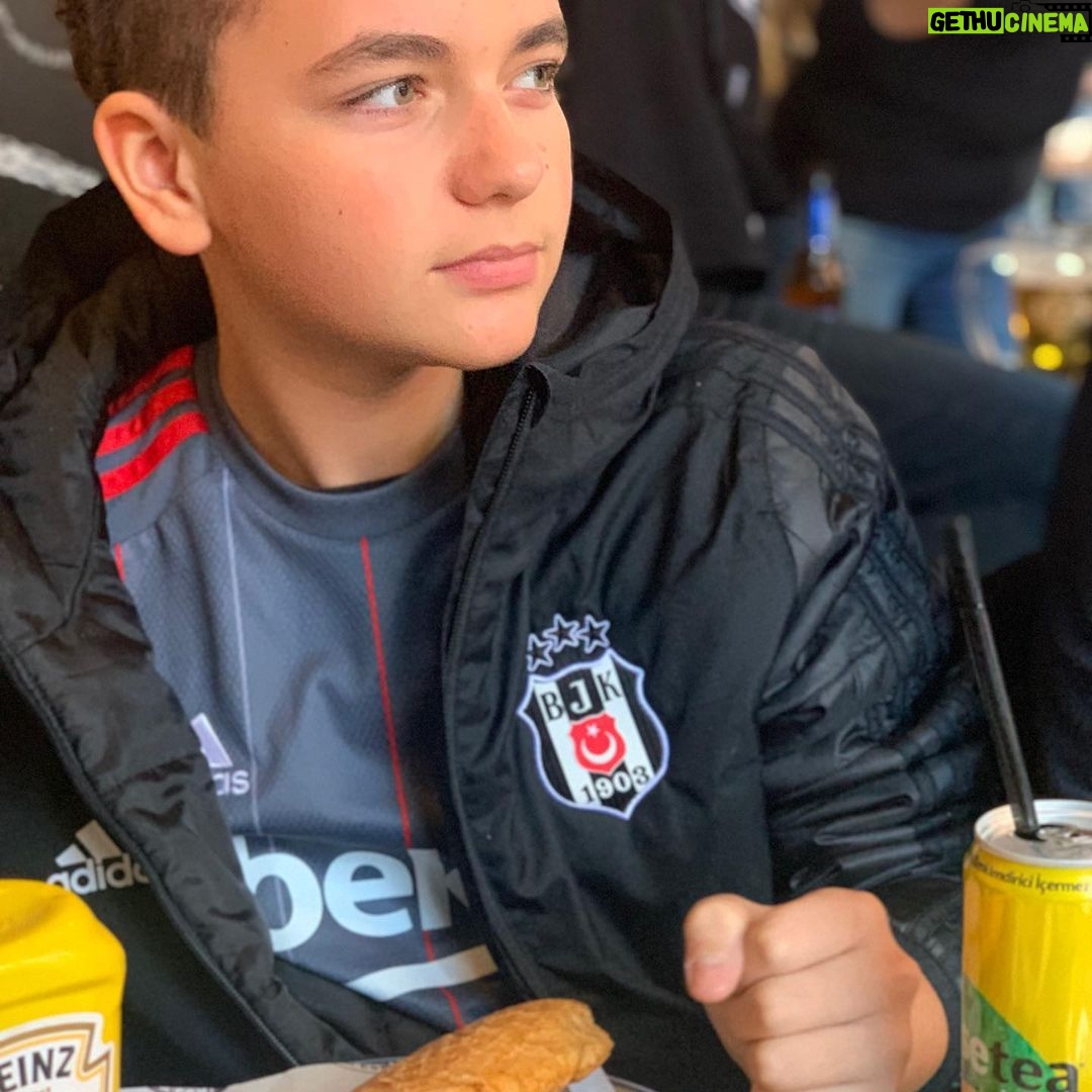 Aybars Kartal Özson Instagram - İyi Geceler 🌙