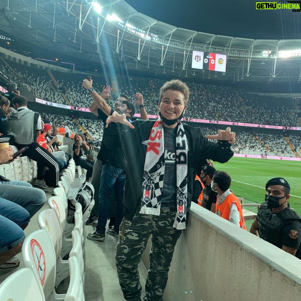 Aybars Kartal Özson Instagram - Beşiktaş’ın Maçı Var⬛️⬜️