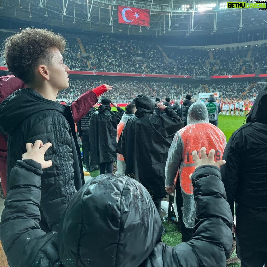 Aybars Kartal Özson Instagram - Beşiktaş’ın Maçı Var…◾️◽️