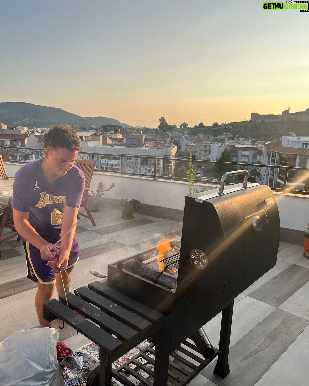 Aybars Kartal Özson - 11K Likes - 😜