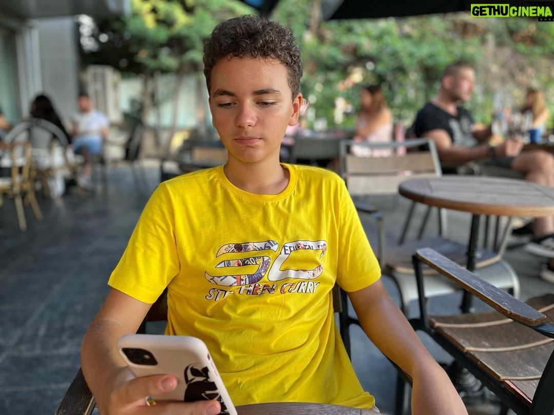 Aybars Kartal Özson - 9.6K Likes - 💪