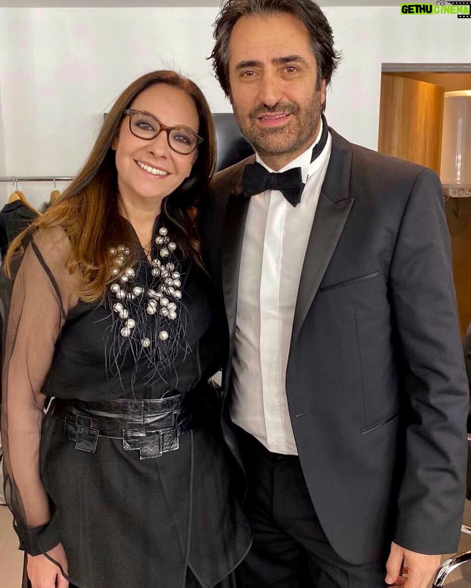 Ayda Aksel - 27.6K Likes - Ne harika bir insansın! Hep film yap, çok film yap inşallah 😊@mucizeaskfilm @boyutfilm