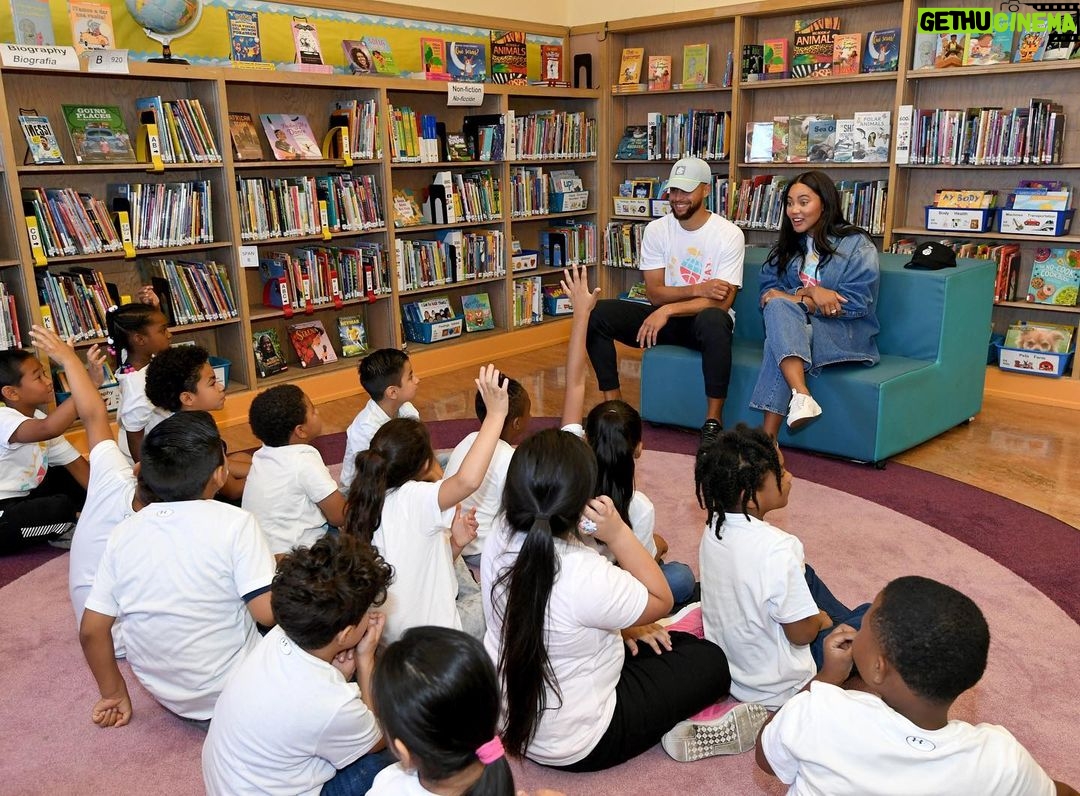 Ayesha Curry Instagram - What an incredible day in Oakland celebrating with the students and community of @lockwood_steam_academy as we revealed their new schoolyard—two new mini soccer pitches, multi-sport courts, and kid-designed play structures, plus a nature exploration area, incredible murals, and a Little Town Library. Not sure who had more fun, the students or us! We also had the chance to announce @eatlearnplay’s ambitious new effort to transform the school experience for a generation of Oakland students. We are committed to raising and investing $50 million+ by the end of the 2025-2026 school year to have the most significant possible impact on kids in our community across all three pillars of our work. Thank you to our dedicated community of partners and volunteers who supported the event including @Kaboom, @ousdnews, the Bhusri family, @ACCFB, @ckoakland, @oaklitcoalition, @oaklandgenesis, @oaklandroots, @coachbrandonpayne, @djdsharp, @sportcourtnorcal, @currybrand and @underarmour. 📷: @noahgphotos/@gettyimages,@desmondcharlesphoto