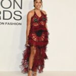 Ayesha Curry Instagram - Had an amazing time at the @cfda ‘s with @aurorajames . I was so proud to wear this beautiful dress that so boldly represents my culture 🇯🇲 designed by @diotima.world @rachelleighscott and shoes by @brothervellies . Rachel also took home the award last night and I am just so so proud! The ancestors are beaming with joy. Such an awesome night. Thanks for bringing me along @aurorajames .