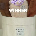 Ayesha Curry Instagram - Thank you @oprahdaily for selecting our @sweetjulyskin Day + Night Face Towel Set to be one of #oprahsfavoritethings of 2023. 🥹🥰 We designed these towels so that there’s a shade for every time of day, which means no more makeup stained towels. We love them so much, but to be recognized on this iconic list?! A pinch me moment!! We’re celebrating with 20% off on Amazon and on sweetjulyskin.com using promo code OPRAH 🎉
