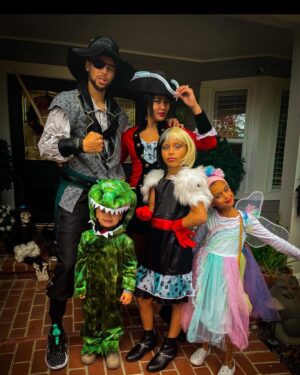Ayesha Curry Instagram - Happy Fathers Day Chooch!!! We love you so much. It is too much fun raising these 3 little humans together with my best friend and you add so much excitement, fun and wisdom to the journey! I am so proud of you. Watching you with our kiddos brings me SO much joy. Time to pop open a big wave and drive it down the fairway to celebrate!