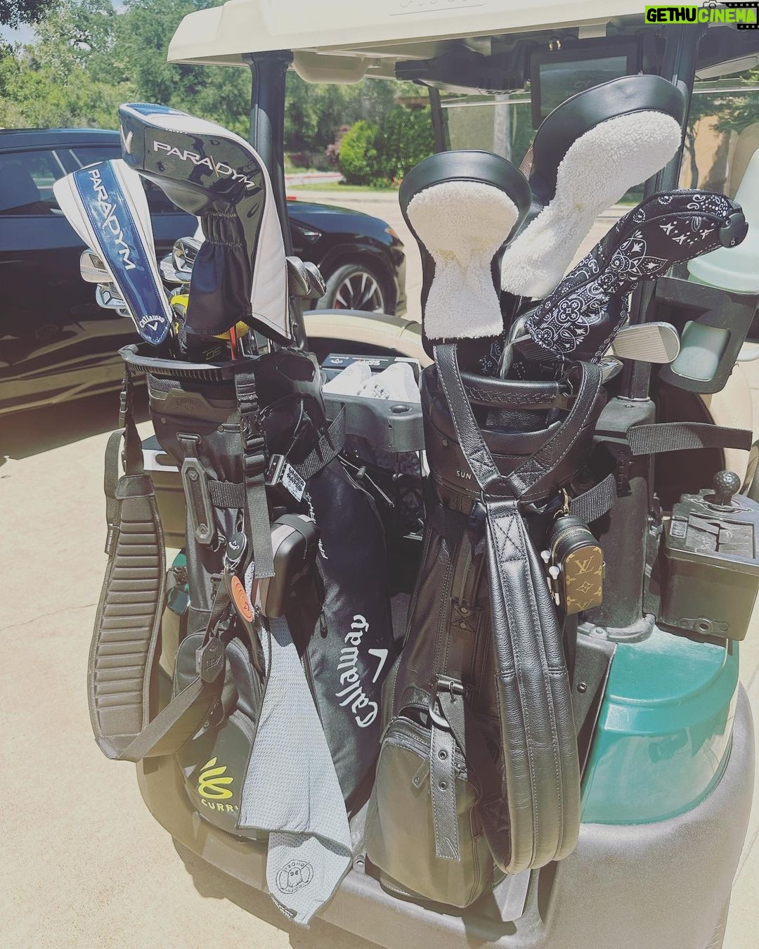 Ayesha Curry Instagram - I’d clip my acrylics off anytime to golf with you my love. 🤓