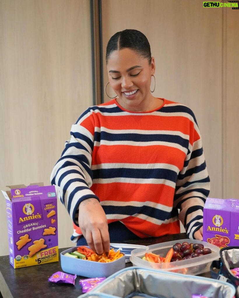 Ayesha Curry Instagram - My kids are busier than ever these days, so I love to send them off with lots of healthy food to keep them fueled throughout the day. If your family loves Annie’s as much as mine, now is the perfect time to bundle all the yummy Annie’s mac and snacks products you love! Follow 3 simple steps: 1 – spend $15 on participating Mac and Snacks. 2 – upload your receipt to annies.com/bunnybundles. And 3 – receive a free digital $5 pre-paid card. We’ll be grabbing our favorite Berry Patch Fruit snacks, Cheddar Bunnies, and the new Super! Mac to have on hand! 💜