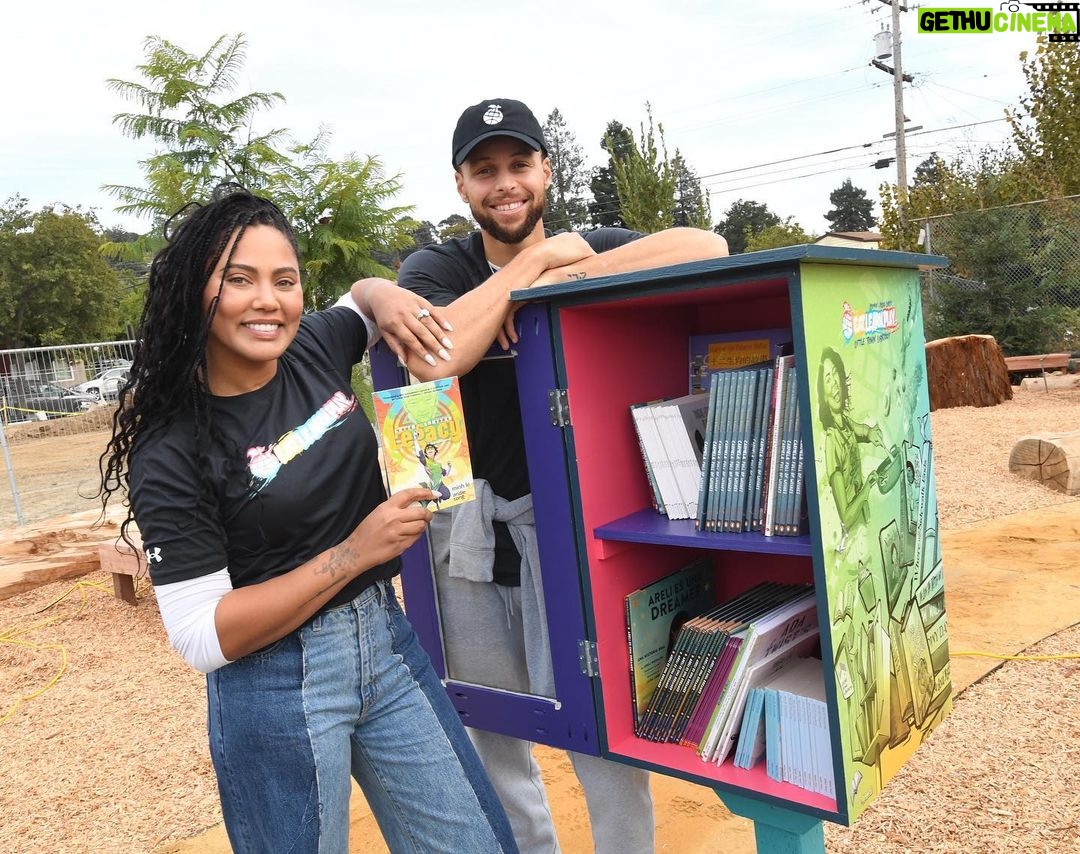Ayesha Curry Instagram - And that’s a wrap on @eatlearnplay schoolyard builds for 2023! We finished our sixth and final build of the year this week with the awesome community at Laurel Elementary in #Oakland. Thanks to our incredible partners @kaboom and @ousdnews, the continued generous support of the Bhusri family, and our entire community of volunteers and supporters, the @laurellions now have a new kid-designed play structure, 2 multi-sport courts, nature exploration area, 22 newly planted trees, and beautiful murals. These six new schoolyards mean that nearly 3,000 students will have high-quality, safe, joyful places to play and be active, and this is just the beginning! Over the next three years, Eat. Learn. Play. will complete 25 schoolyards at Oakland elementary schools as part of our commitment to bring additional resources and support to Oakland students. We got you, Oakland!