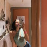 Ayesha Kaduskar Instagram - anti-social 🥴