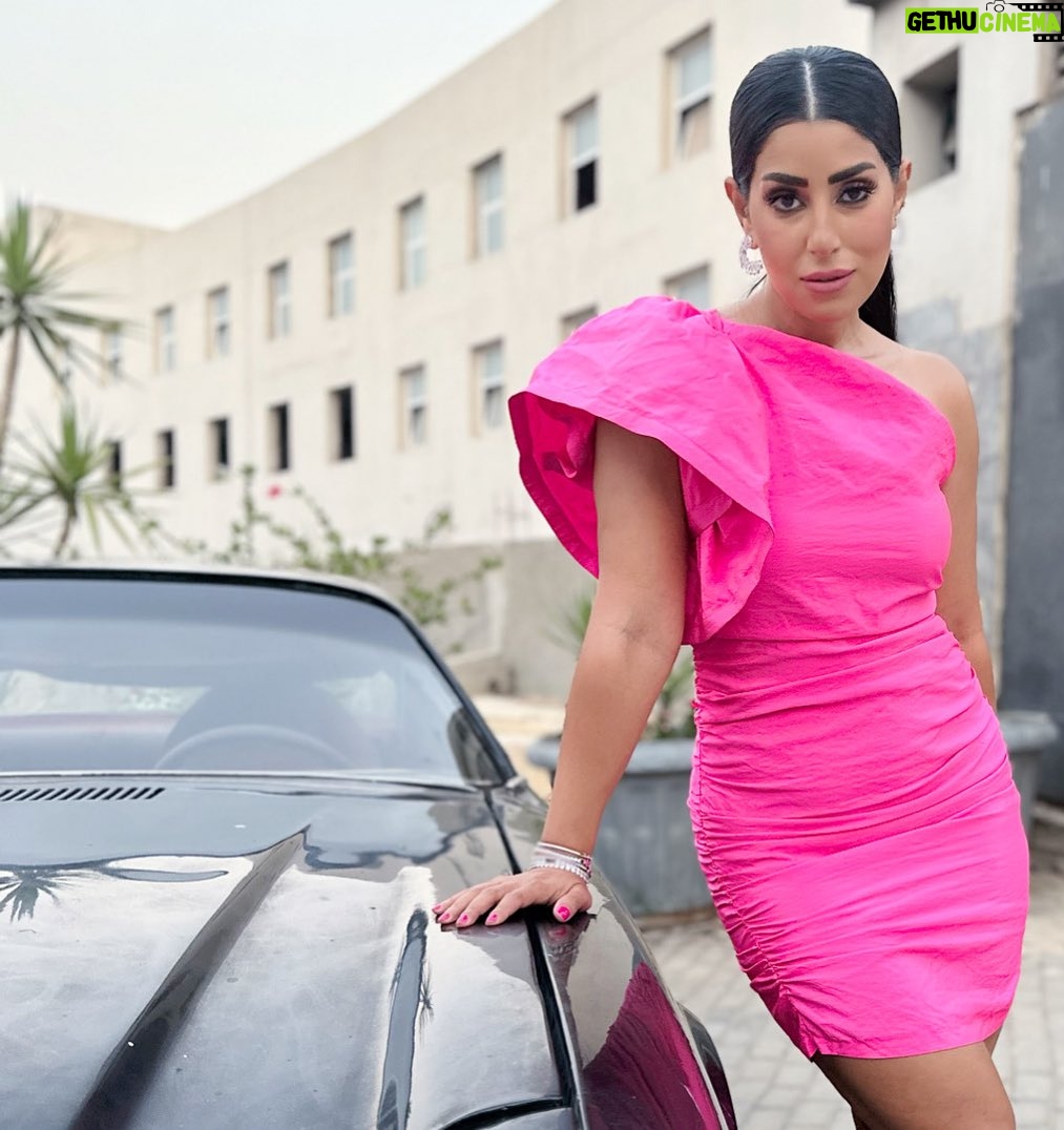 Ayten Amer Instagram - 😉 #barbie #barbiegirl #aytenamer #ayten3amer #ايتن_عامر Nile Ritz Carlton Hotel