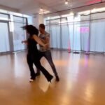 Ayten Amer Instagram - I’ve been dancing #salsa since 2006 and i stopped At 2010 . then i decided to come back and this is my first class with my instructor @khaledtegana check my story for a #tb snaps from 2008🤭