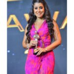 Ayten Amer Instagram - @dearguestmagazine شكرا على الجايزة اللذيذة دى 🙏🏼 Styled by @yasminalieldin Dress @be_my_guest_shopping