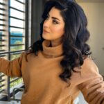 Ayten Amer Instagram - ☀️☀️#makeup by @makeup_artist_shirin #hairstyle by @hanan_makeup2015 Outfit by @lasguapas.eg The Boulevard Riyadh
