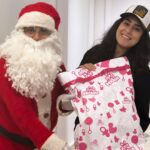 Ayten Amer Instagram - Thank you @hedeyastores for Santa’s visit You can book your visit @hedeyastores ♥️
