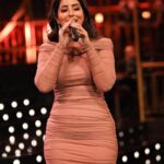 Ayten Amer Instagram - تفتكروا هغنى انهى أغنية من الاغانى بتاعتى ؟؟ 🎤 #توتتا_فروتا #بناقص #خطافة_الرجالة #كانت_بتسهر #طلعت_شاطرة