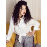 Ayten Amer Instagram - ♥️🖤♥️🖤التغيير مطلوب احيانا بس فى الاخر لازم الضحكة تحضر 😂😂😂😂 Makeup my @makeupby_marwayassin Outfit by @its_shopping_time22