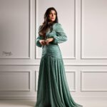Ayten Amer Instagram - 👗👗👗 Dress by @hebametwallycouture Makeup by @ehab_mahrous @bassam_ramadan_photography