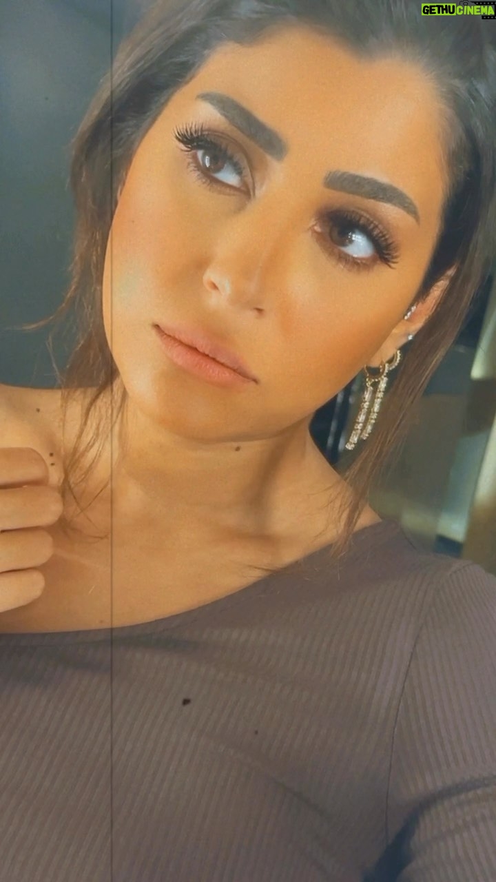 Ayten Amer Instagram - مبعملش حاجة غير انى بصبر ، بس اللى بيحصل دة كتير 🥹 #عنبر٦ قريباً على @shahid.vod