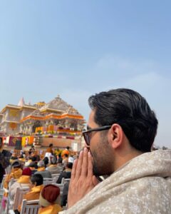 Ayushmann Khurrana Instagram - 🙏🏽💫 📸 @vickykaushal09 🫶