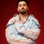 Ayushmann Khurrana Instagram – The K in Karam stands for KILLER looks and Kaafi dreamy personality 😎✌ 

#DreamGirl2 is now streaming on Netflix!

#DreamGirl2onNetflix @writerraj @ayushmannk @ananyapanday @ektarkapoor @shobha9168 @balajimotionpictures @gaurisathe #GovardhanAsrani @pareshrawalofficial @annukapoor @seemabhargavapahwa @vijayraazofficial @actormanojjoshi @rajpalofficial @nowitsabhi @oyemanjot @anirudh_k_sharma @zeemusiccompany