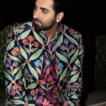 Ayushmann Khurrana Instagram – Happy Navratri. My first garba event, that too in Gujarat. 🤍❤️