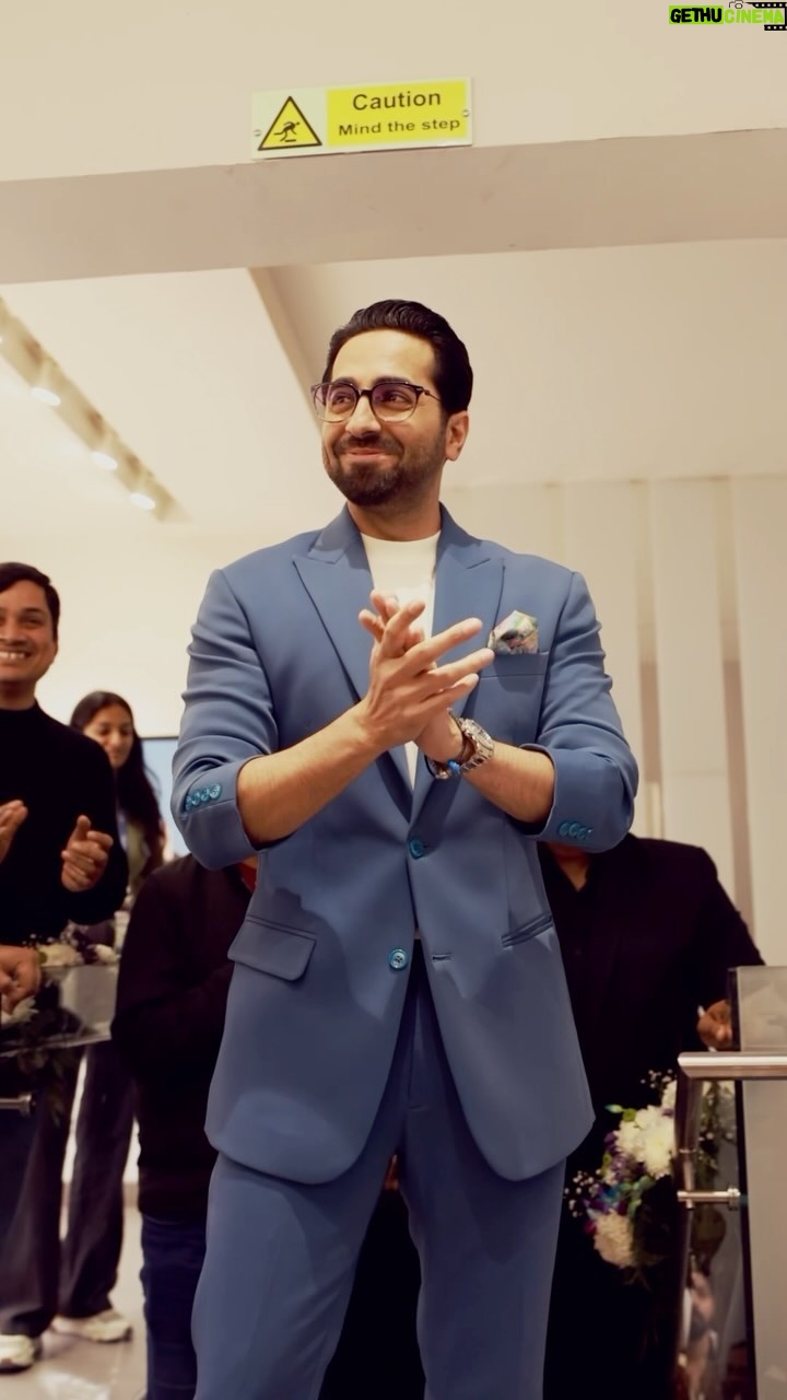 Ayushmann Khurrana Instagram - Thank you for having me @titaneyeplus 🕶️🩵