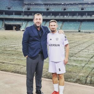 Azer Aydemir Instagram - Oyun qabağı stimul