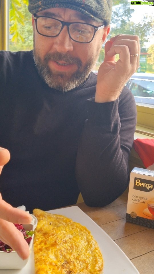 Azer Aydemir Instagram - Çaydır eşqi mehrabı... #xoşəhval #əhvalınızıdəyişdirəcək