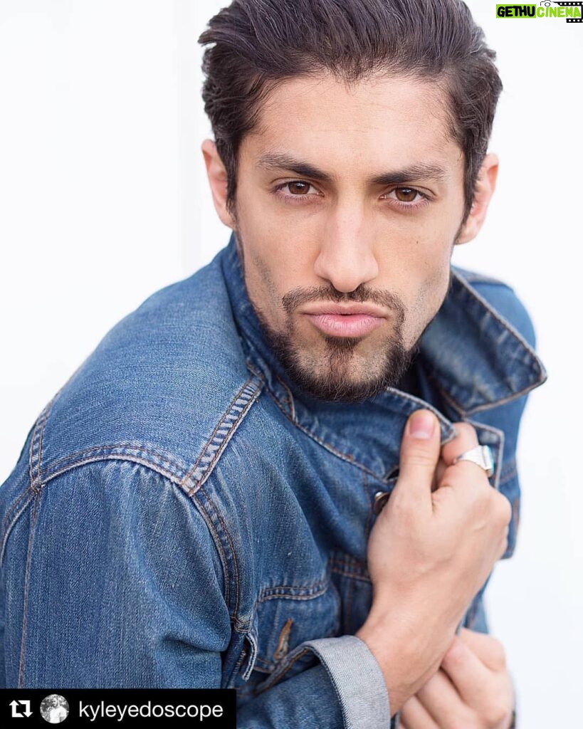 Azim Rizk Instagram - #Repost @kyleyedoscope with @get_repost ・・・ Proof that you can be cold AND sexy at the same time 🤔 @azimrizk #portraiture #portraitphotographer #portrait_ig #portraitmode #portrait #portraits #portraitphotography #la #losangelesphotographer #actor #comedian #writer #silly #fun #comedy #photoshoot #foto #fotografia #joke
