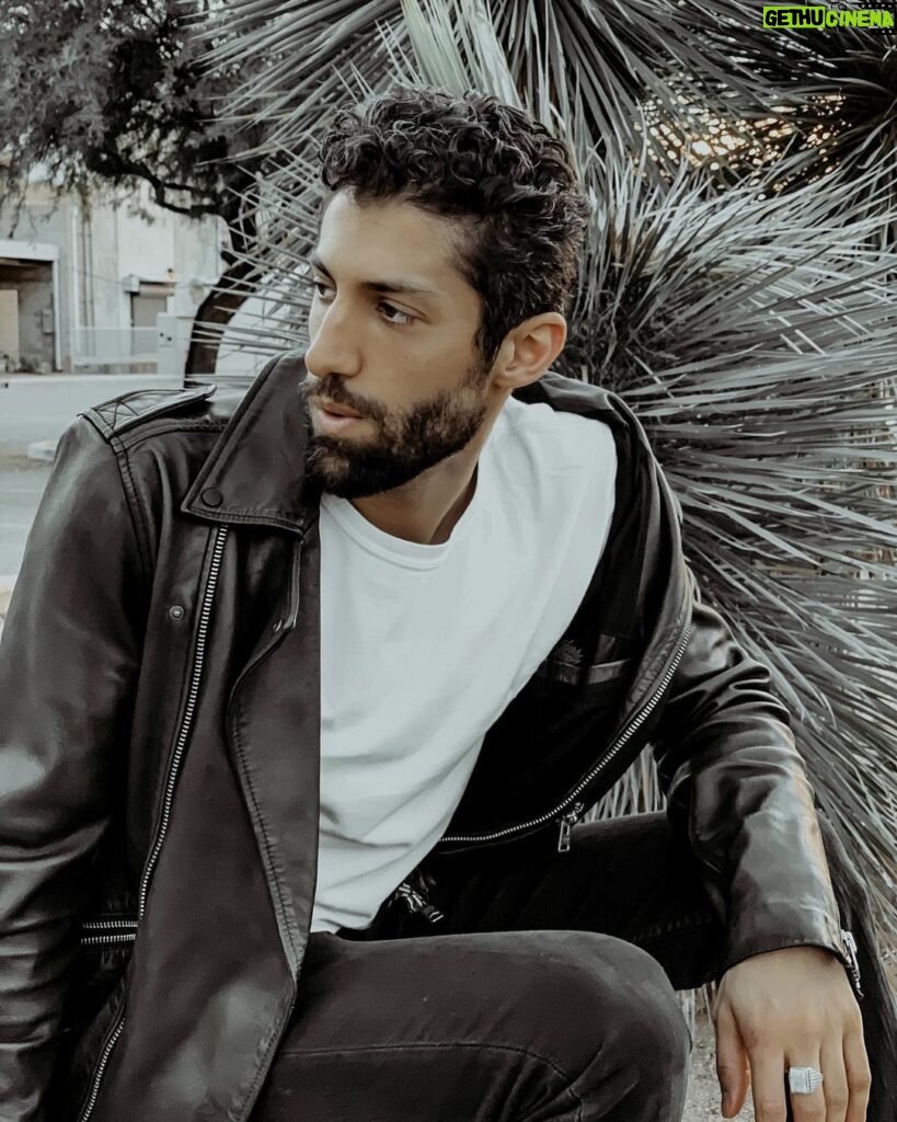Actor Azim Rizk HD Instagram Photos and Wallpapers February 2020 ...