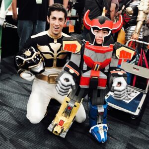 Azim Rizk Instagram - This was the best #powermorphicon yet!! It was incredible to meet all of you, hear your stories, see your tattoos, and get to know you all a bit better. Thanks for making this weekend so wonderful!! #jakethesnake #azimrizk #powerrangersmegaforce #powerrangerssupermegaforce #bestfansever #thankyouall #tattoos #powerrangers #pmc2018 #yellowranger #pinkranger #blueranger #greenranger #blackranger #redranger #silverranger #goldranger #yasuhirotakeuchi